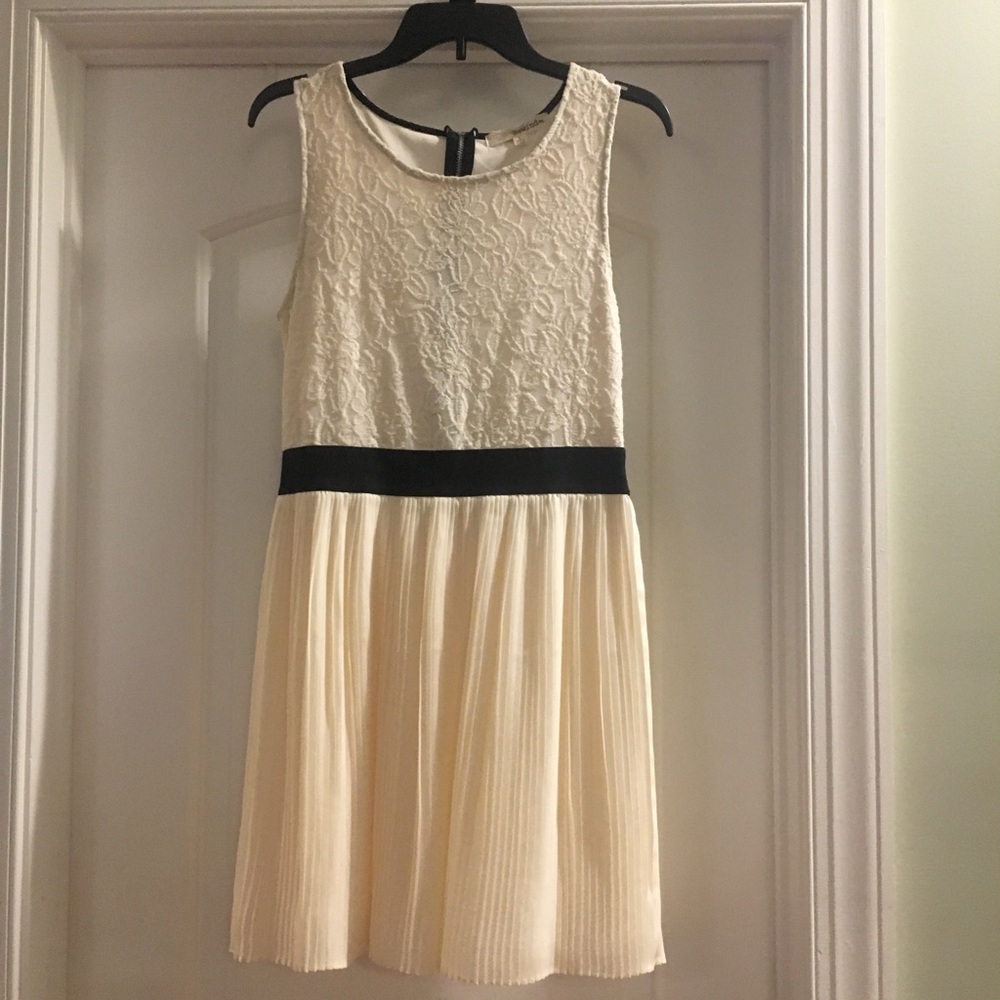 Junior Dress